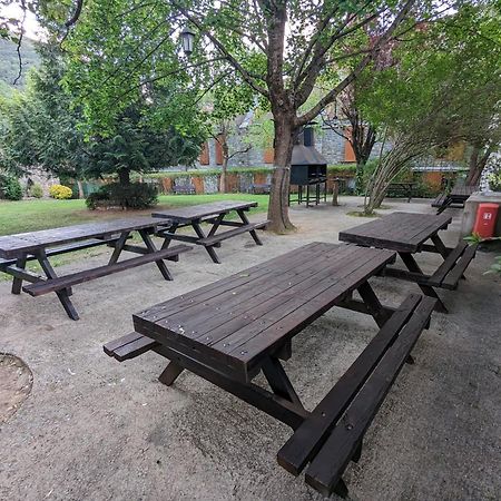 Piso Grande La Vina Apartman Biescas Kültér fotó