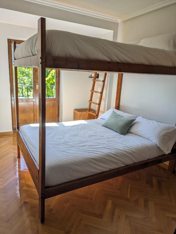 Piso Grande La Vina Apartman Biescas Kültér fotó